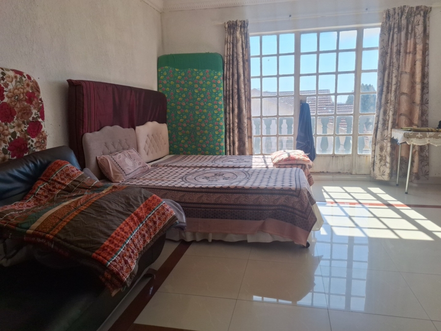4 Bedroom Property for Sale in Mohadin North West